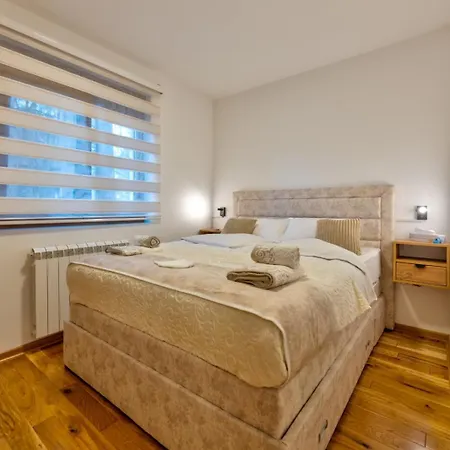 Apartment Andjela12 *